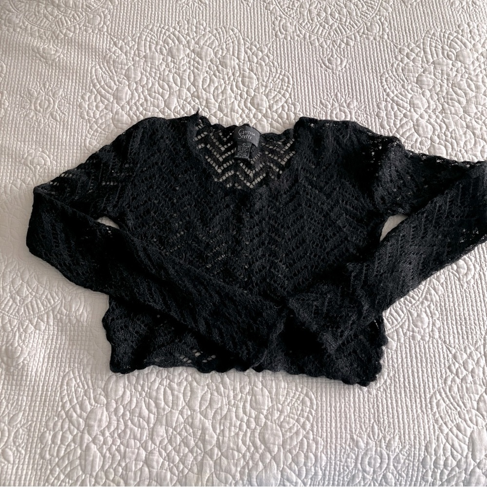 EUC VTG Cynthia Steffe black cropped mohair mix open weave sweater